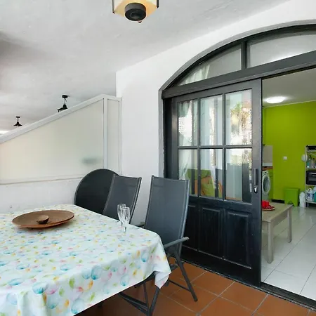 Apartment Oceanview Mogan
